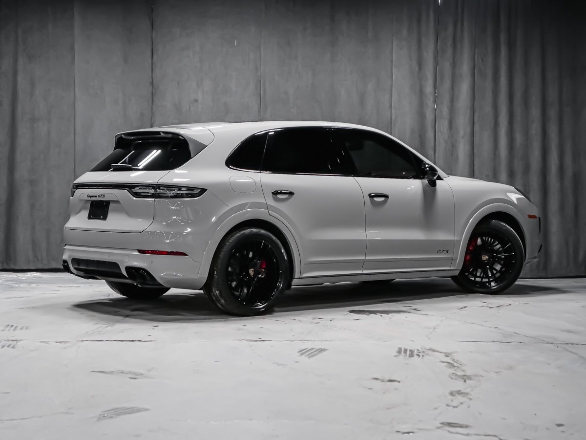 Porsche Cayenne GTS 2021 Gris Montréal - photo #4