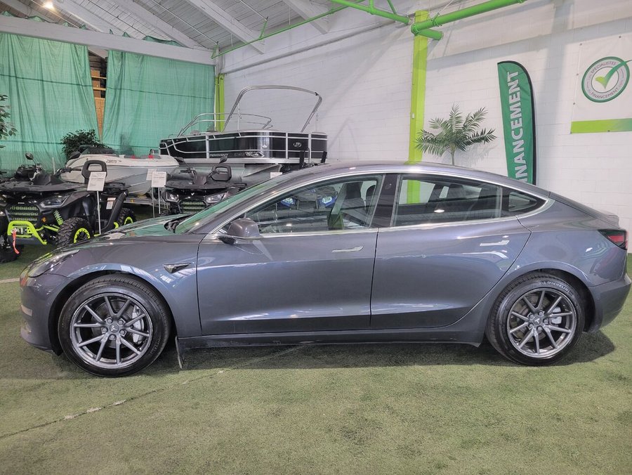 TESLA MODEL 3 LONG RANGE 2018 2018 Gris