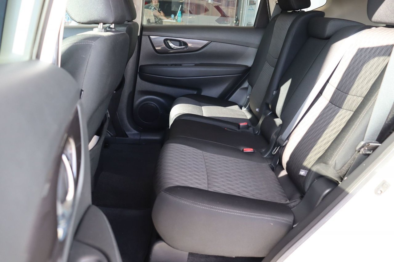 2019 Nissan Rogue VIN 5N1AT2MV8KC722875 White Baie-Comeau - photo #14