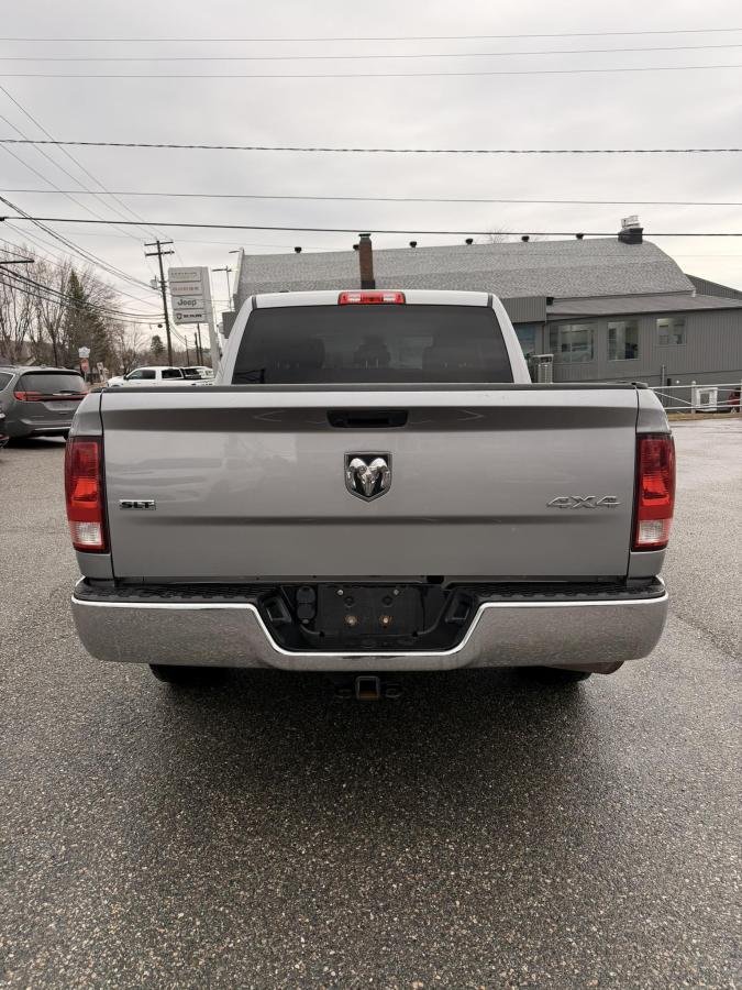 2022 RAM 1500 Classic Silver Lac Mégantic - photo #7