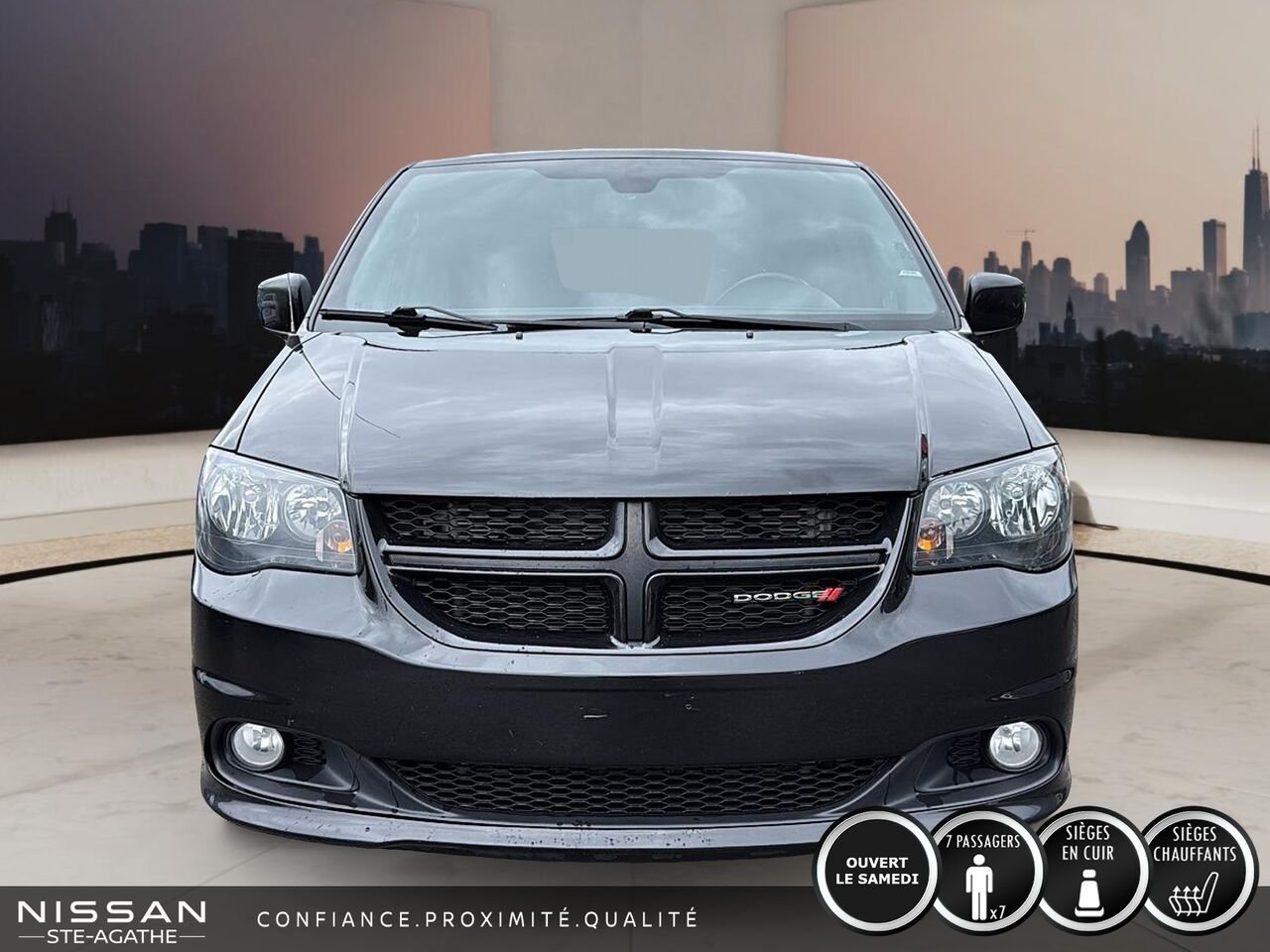 2020 Dodge Grand Caravan Black Ste-Agathe des Monts - photo #1