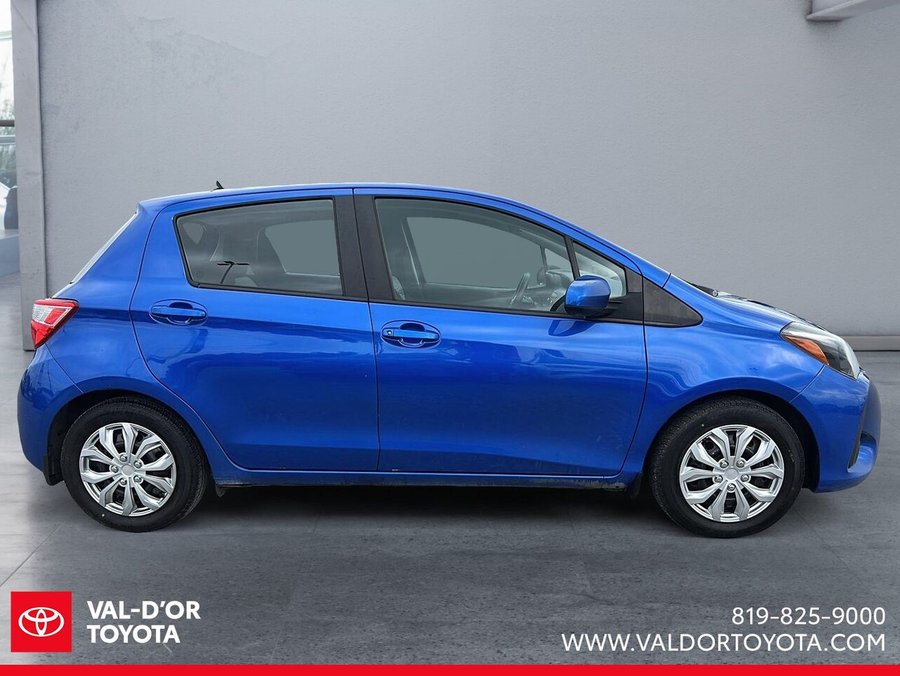 2018 Toyota Yaris Hatchback 2018 Blue