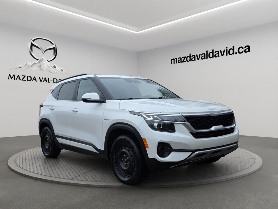 2023 Kia Seltos EX AWD, Jamais accidenté, Volant chauffant, Toit ouvrant, Démarreur à distance White