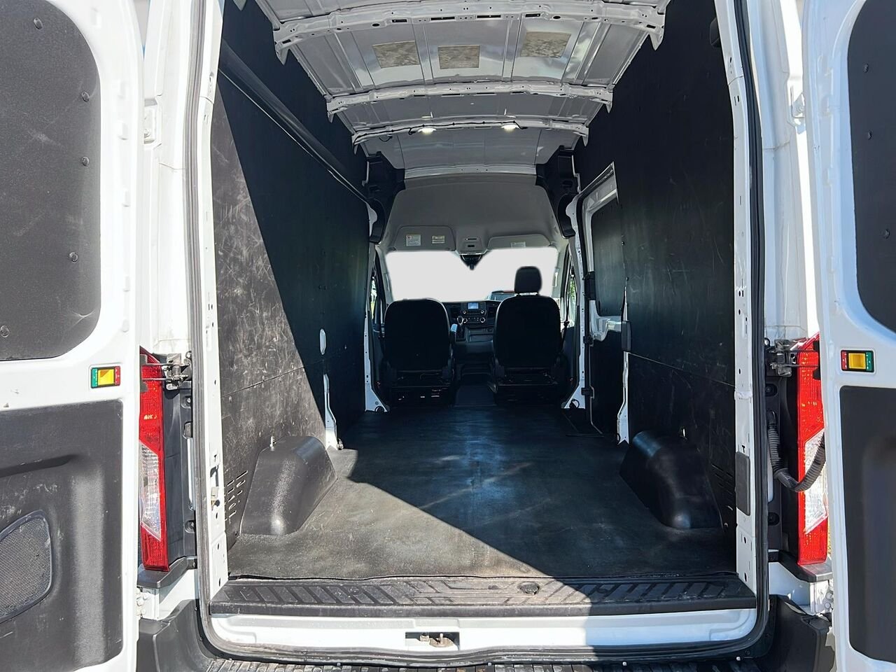 2024 Ford Transit 250 TOIT HAUT White Québec - photo #5