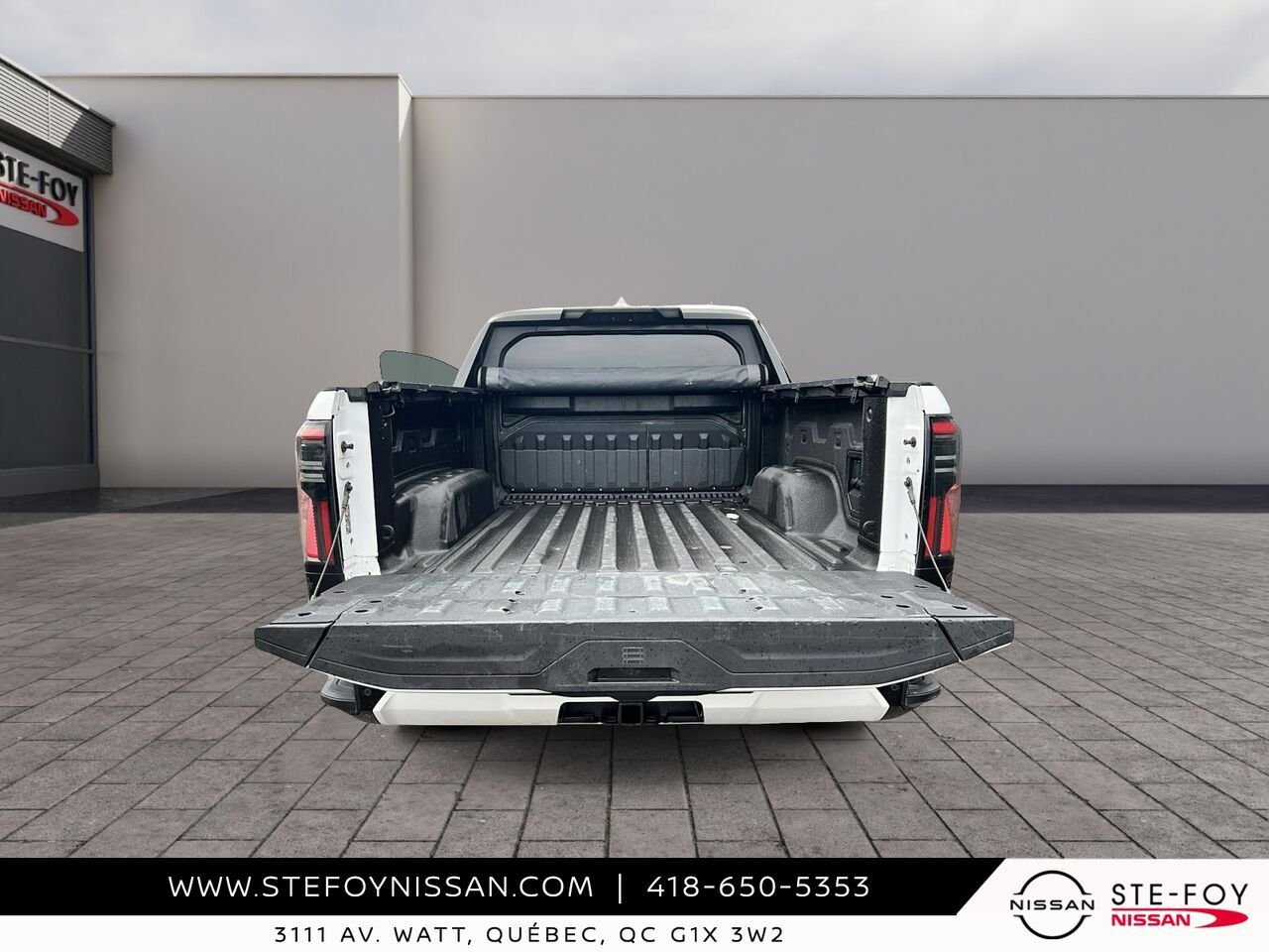 2025 GMC Sierra EV DENALI White Ste-Foy - photo #16