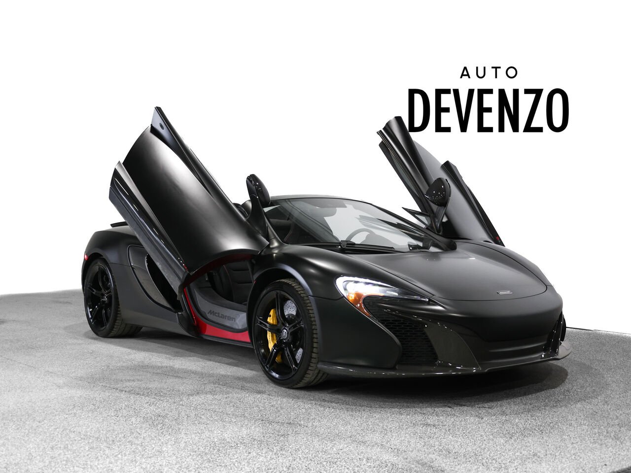 2016 McLaren 650s Spider 3.8L V8 Twin-Turbo Black Saint-Eustache - photo #1
