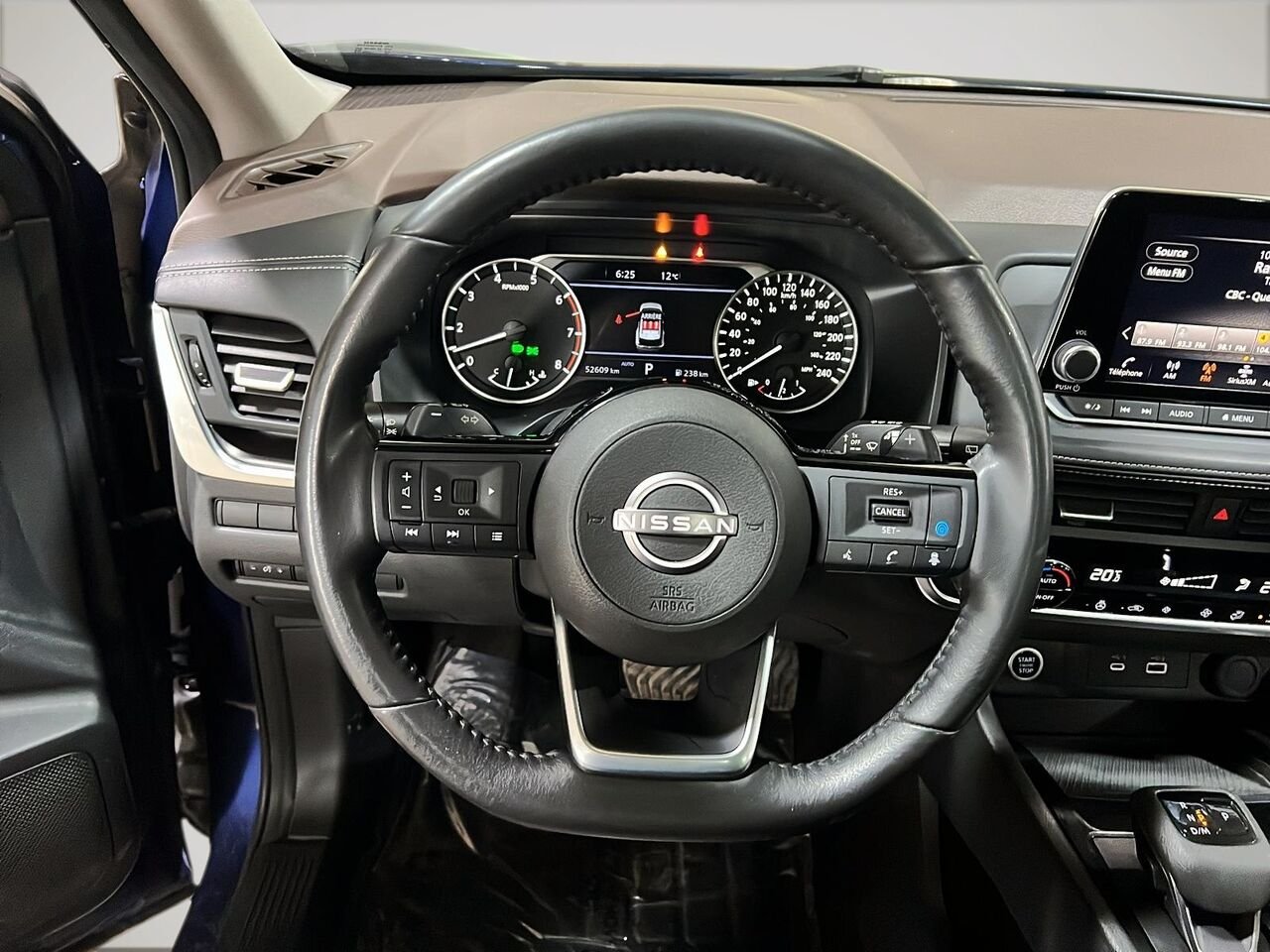 2023 Nissan Rogue SV TI Blue Québec - photo #11