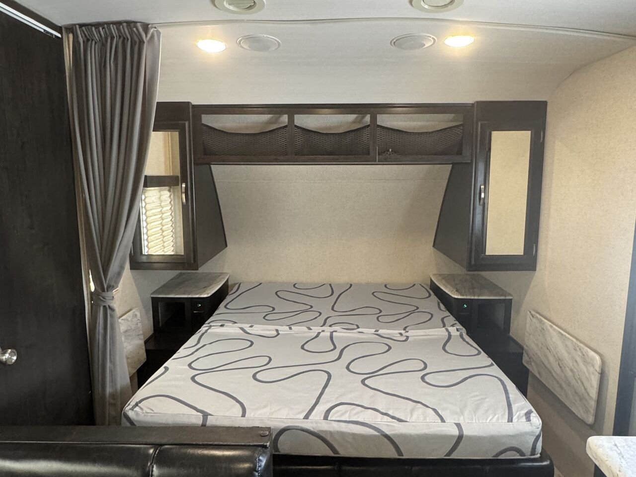 2019 COACHMEN NORTHERN SPIRIT 2342B White Granby - photo #18
