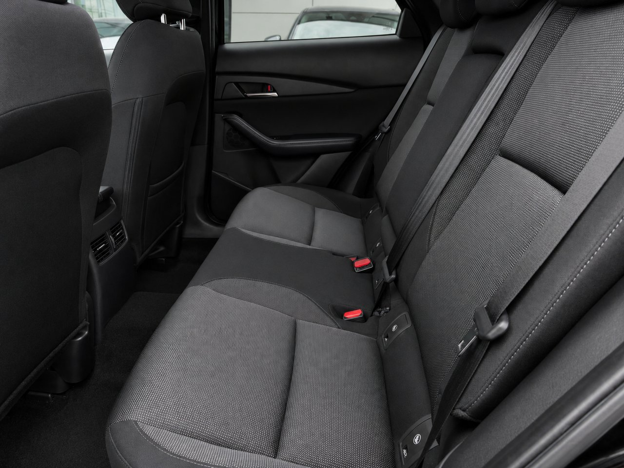2025 Mazda CX-30 Black Châteauguay - photo #7