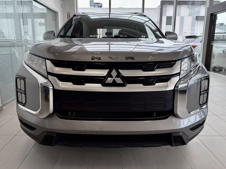 2021 Mitsubishi RVR 2021 Grey