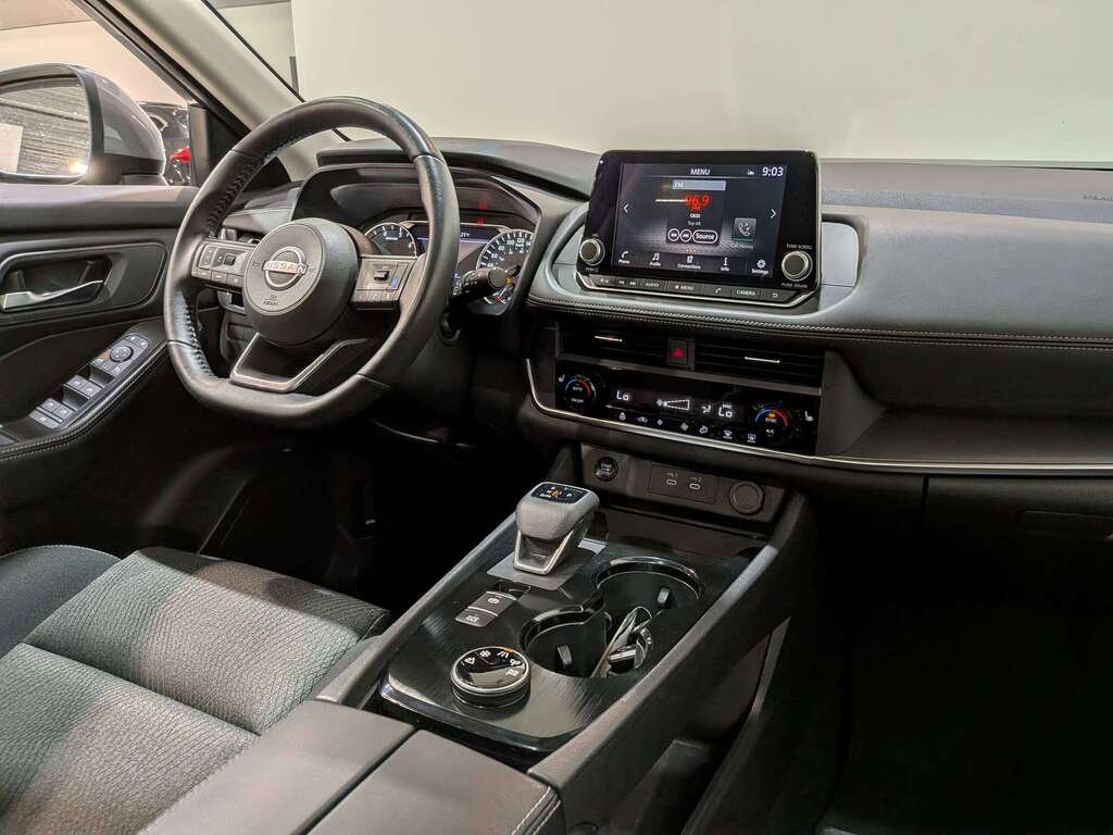 2024 Nissan Rogue AWD SV Moonroof Grey Val-David - photo #19