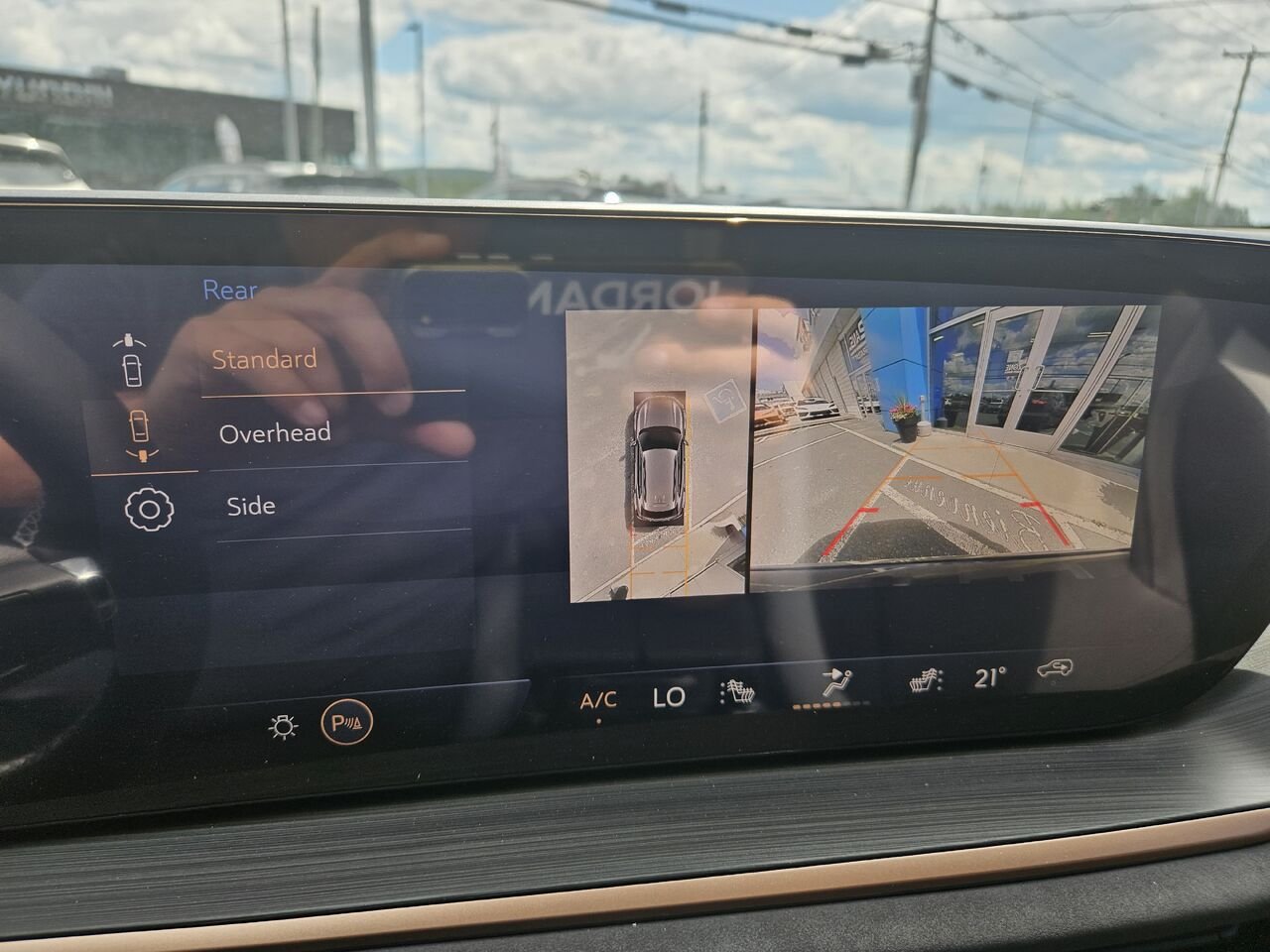Buick Envision Tourisme sport 4 portes TI 2026 Blanc irisé triple couche Thetford Mines - photo #7