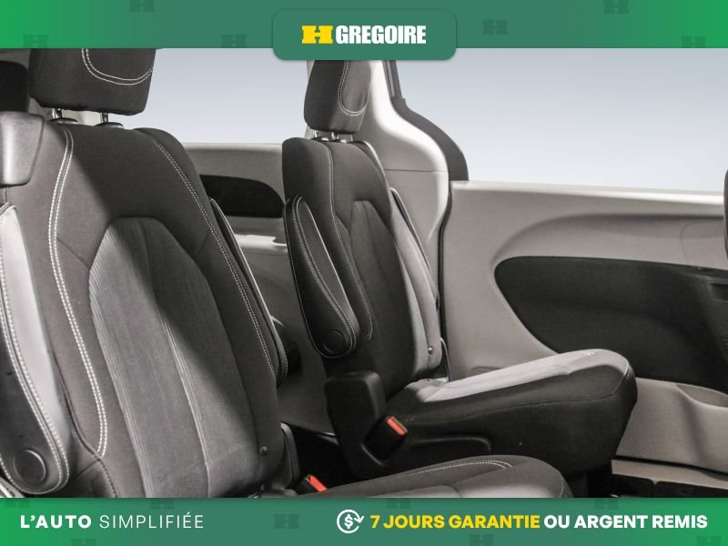 Chrysler Grand Caravan 726362A | SXT 2WD AUTO AC GR ELECT MAGS CAM RECUL BLEUTOOTH 2021 Argent Laval - photo #28