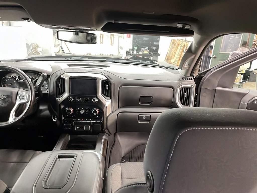 2021 Chevrolet Silverado 1500 Black Amos - photo #15