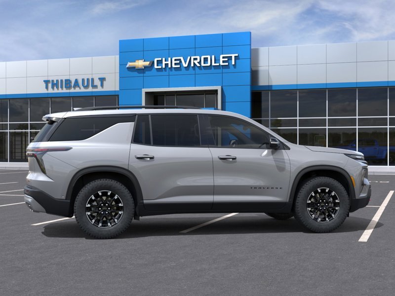 2026 CHEVROLET TRAVERSE 2026 Grey