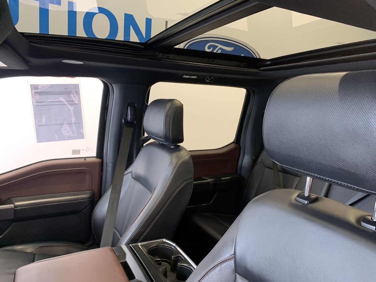 Ford F-150 SUPERCREW LARIAT 2023 Noir Saint-Eustache - photo #34