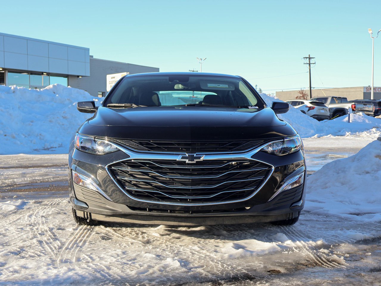 2024 Chevrolet Malibu 4dr Sdn LS Black Sherwood Park - photo #3