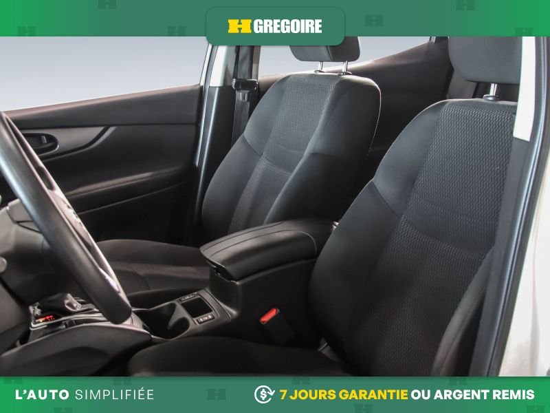 Nissan Qashqai 2023 Blanc Saint-Eustache - photo #18