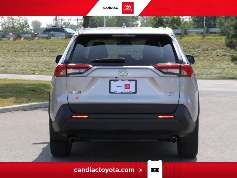 2022 Toyota Rav 4 Silver Laval - photo #8