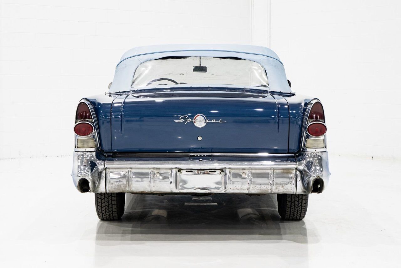 Buick Special 364/300HP NailHead 1 of only 2,056 | PRICE IN USD 1957 Bleu Montréal - photo #48