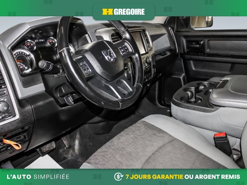 2020 Ram 1500 Grey Laval - photo #13