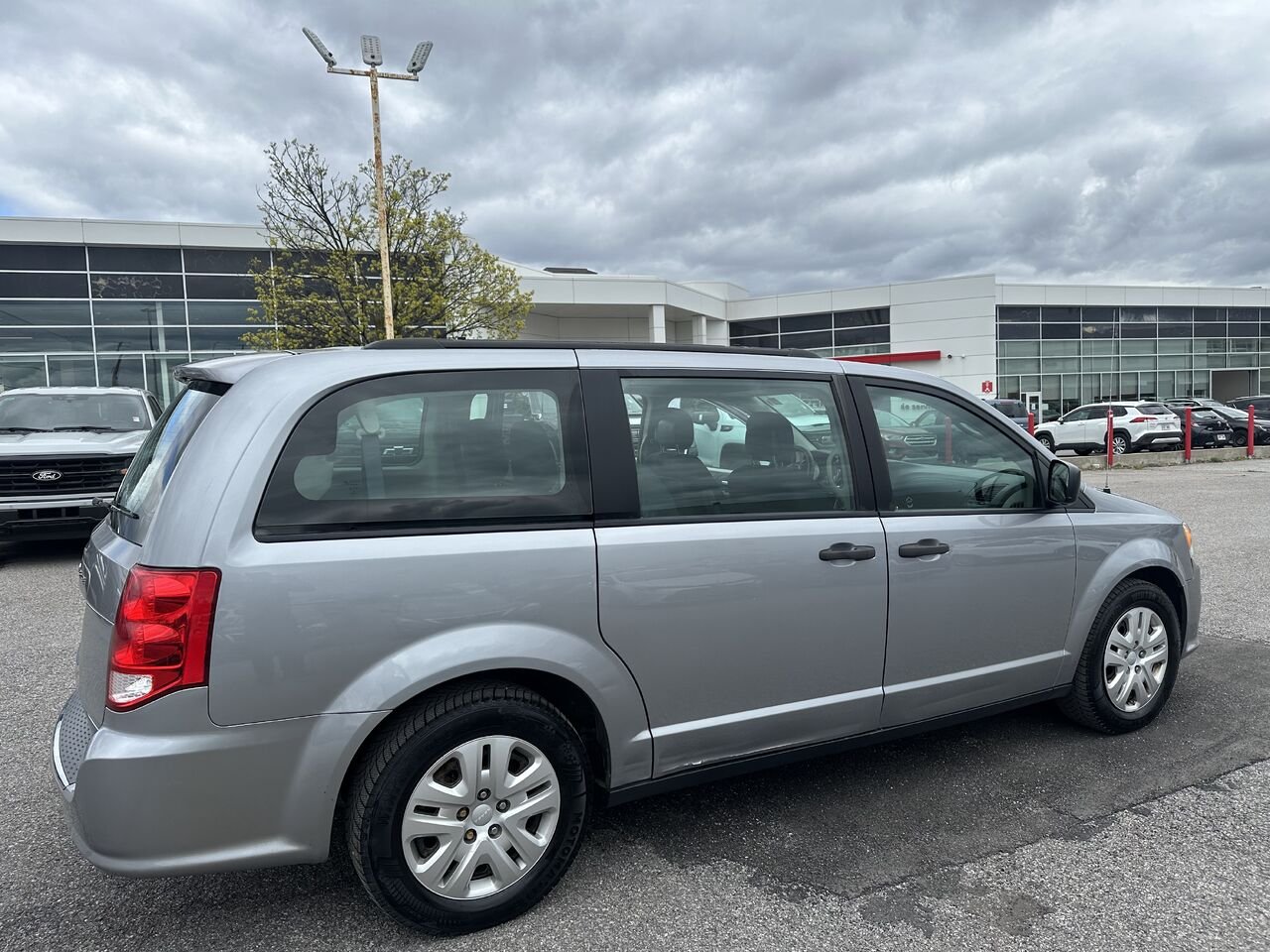 2019 DODGE CARAVAN Ensemble Valeur plus 2RM Grey Gatineau - photo #21