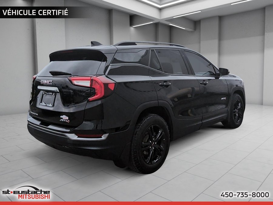 GMC Terrain AT4 AWD-CUIR-TOIT PANO-SIÈGES ET VOLANT CHAUFFANT-CARPLAY 2022 Noir