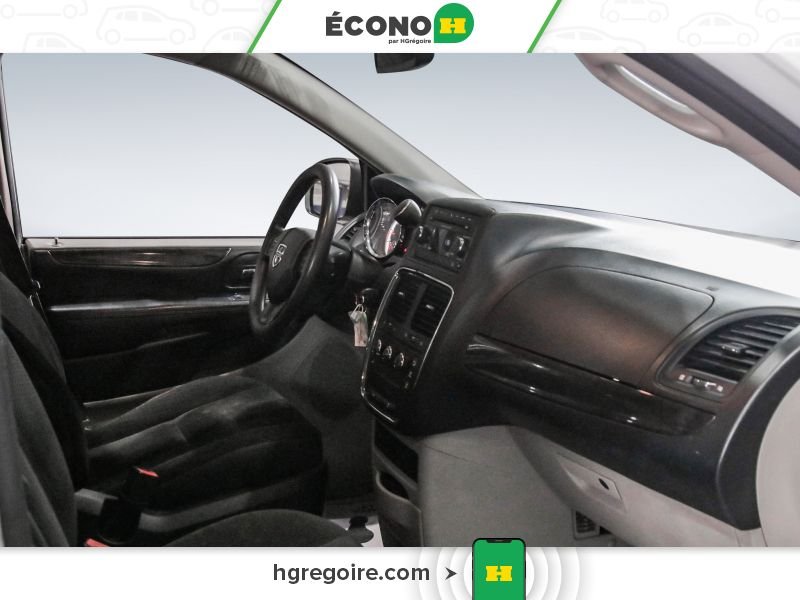 2019 Dodge GR Caravan White Blainville - photo #21