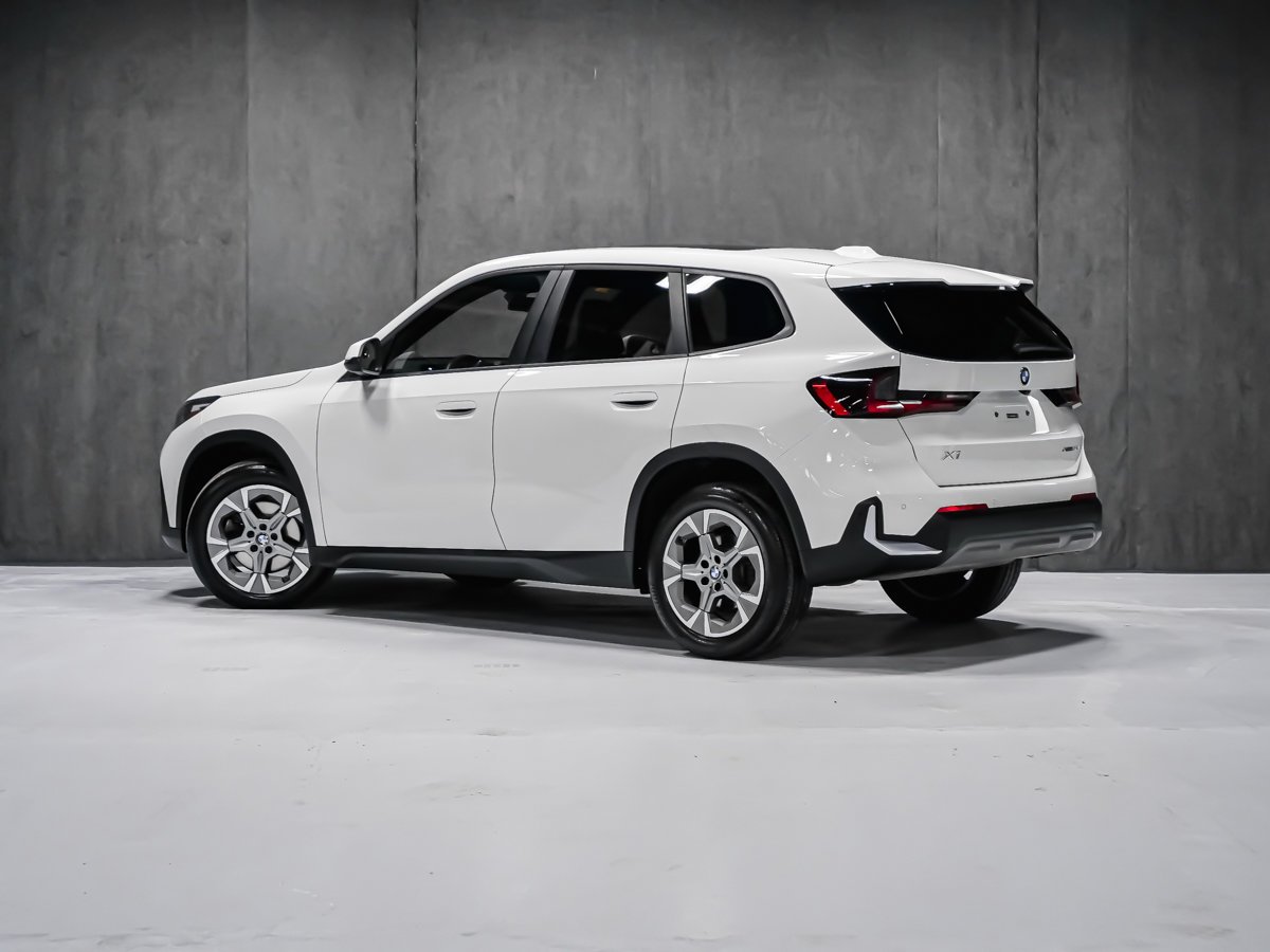2024 BMW X1 XDRIVE28I TOIT PANORAMIQUE VOLANT CHAUFFANT White Montreal - photo #3