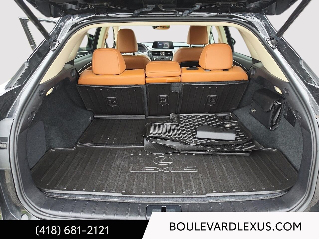 Lexus RX 19892A 2022 Noir Québec - photo #20