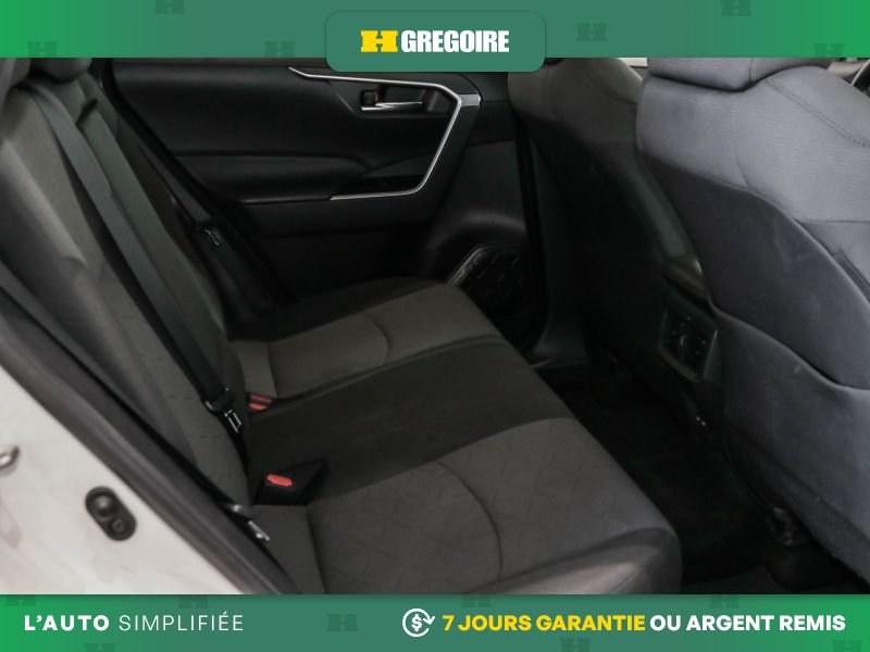 2022 Toyota Rav 4 White Laval - photo #32