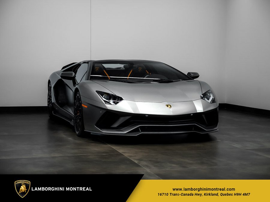 2022 Lamborghini Aventador 2022 Grey