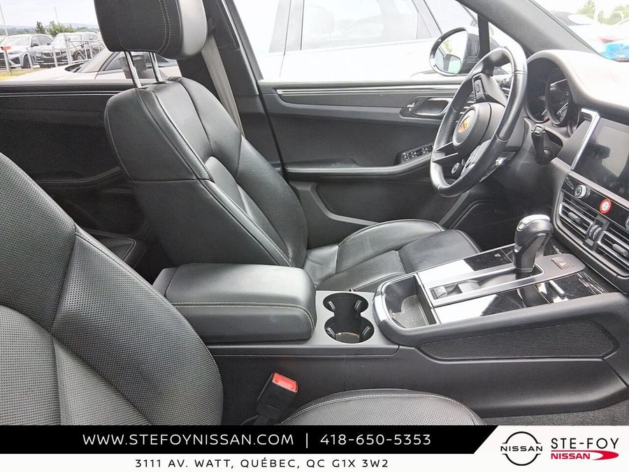 2023 Porsche MACAN T 2023 Black