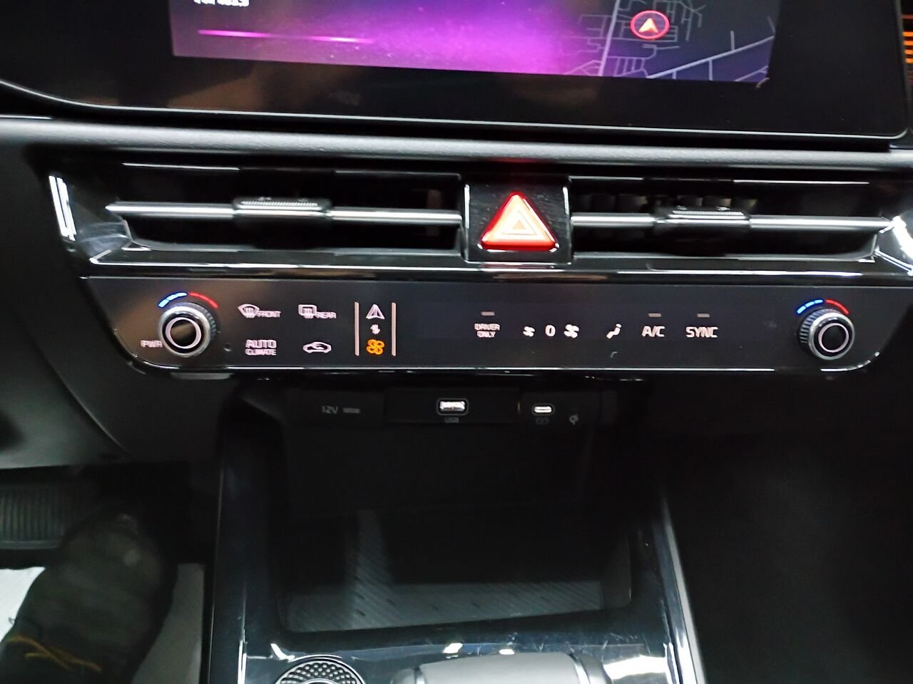 2025 Kia Niro Aurora Black Pearl Blainville - photo #28
