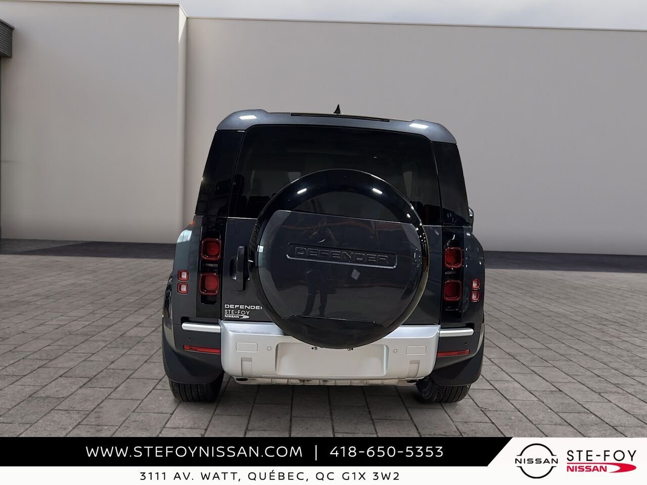 Land Rover Defender 2024 Gris Ste-Foy - photo #2