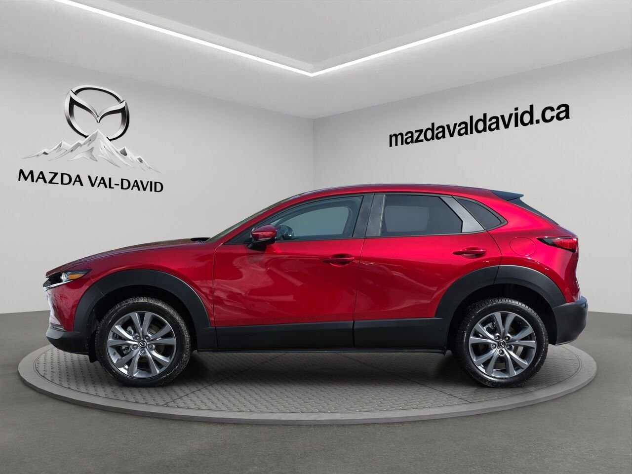 2026 Mazda CX-30 GT, awd, toit ouvrant, Écran 360 degré, Navigation, chargeur sans fil pour cellulaire Soul Red Crystal Metallic Val-David - photo #2