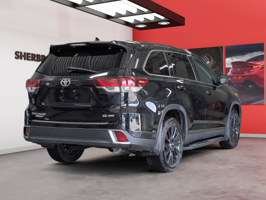2019 Toyota Highlander 2019 Midnight Black Metallic