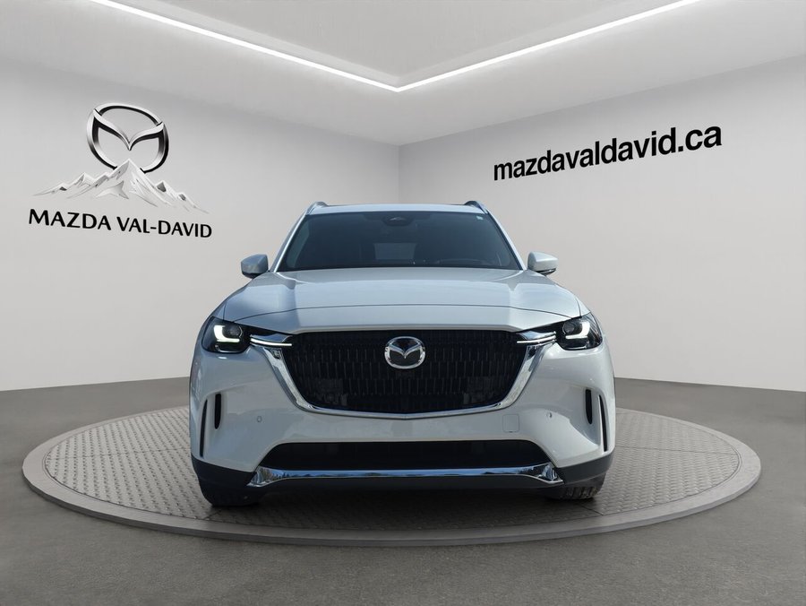 2025 Mazda CX-90 PHEV Éligible à une subvention gouvernementale allant jusqu’à 7500$ Jet Black Mica