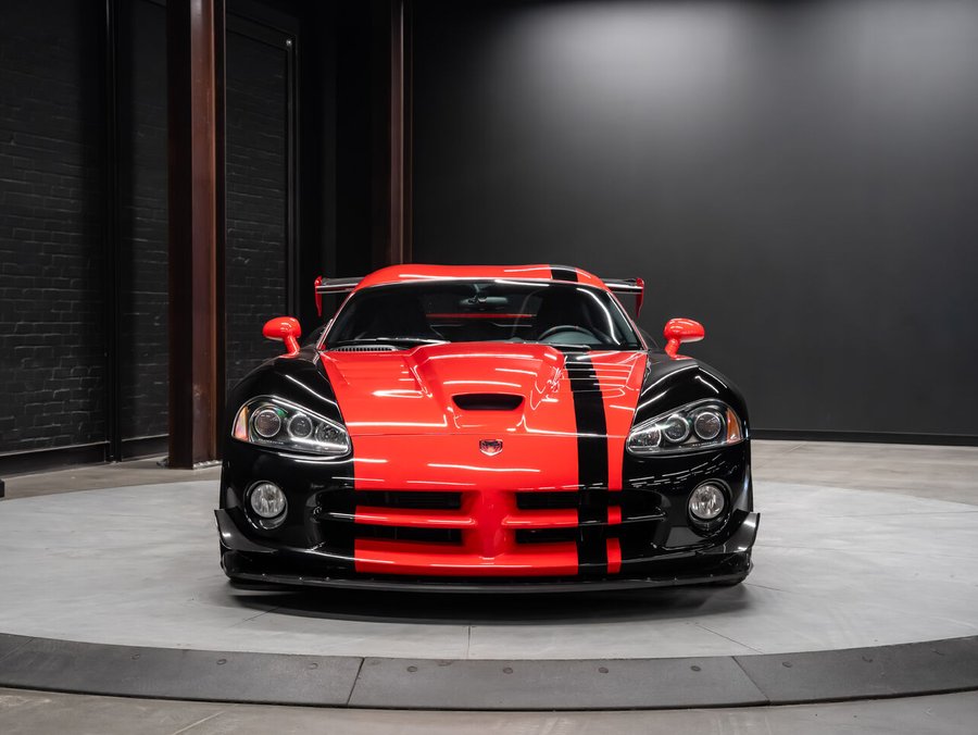 2010 Dodge Viper 2010 Black