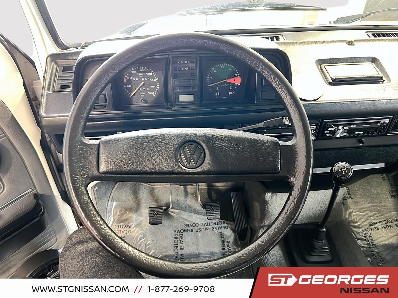 1987 Volkswagen Vanagon Blue Saint-Georges - photo #11