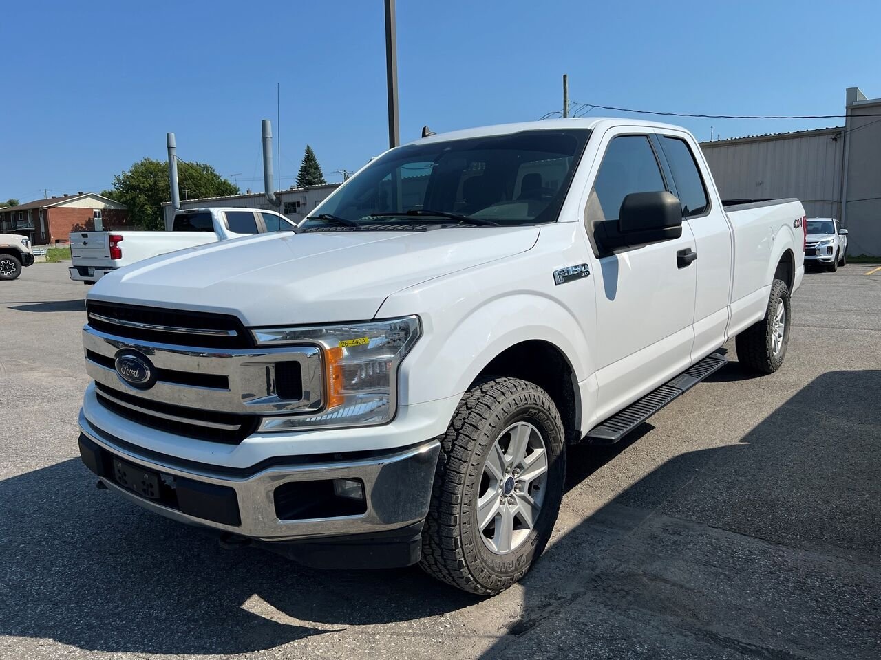 Ford F-150 XLT cabine double 4RM caisse de 8 pi 2019 Blanc Châteauguay - photo #0