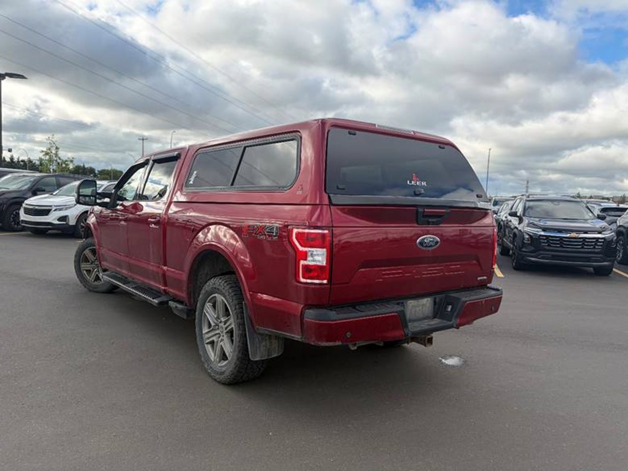 2018 Ford F-150 XLT 4WD SuperCrew 5.5' Box Red Sherwood Park - photo #3