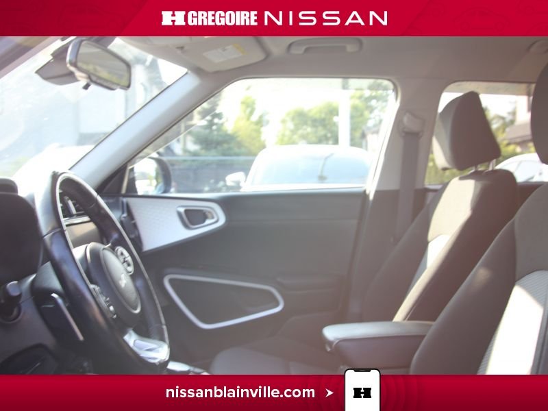 2022 Kia Soul Blainville - photo #11