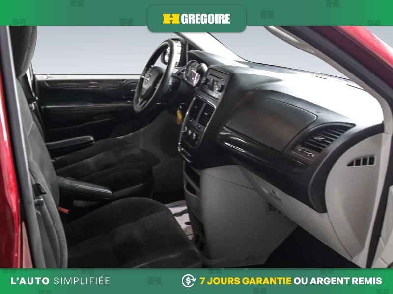 Dodge GR Caravan 820233 | Canada Value Package AUTO A/C CAM RECUL 2019 Rouge Laval - photo #30