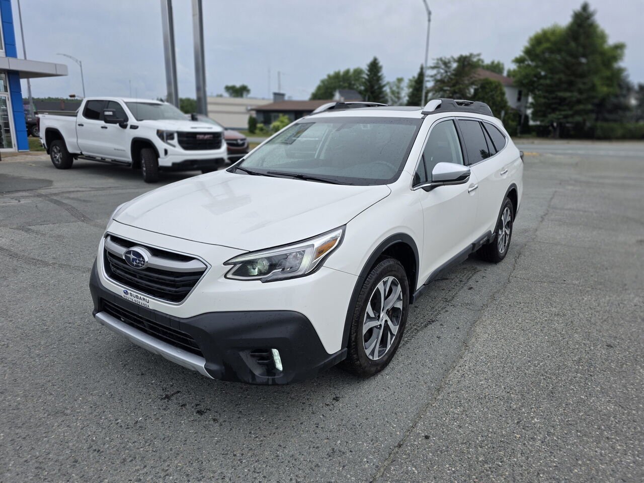 2022 Subaru Outback Premier XT White Rouyn-Noranda - photo #23