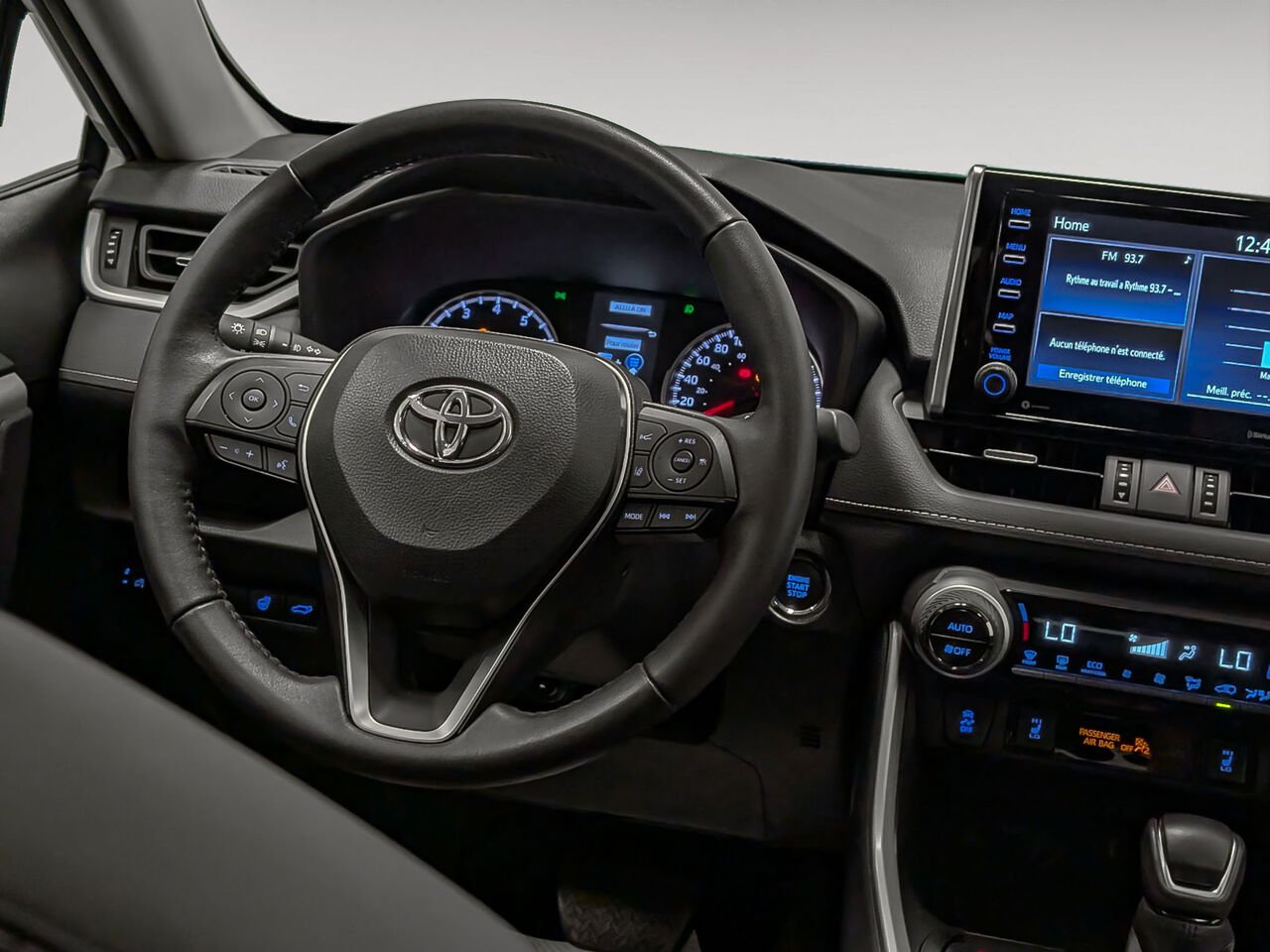 TOYOTA RAV4 AWD XLE 5486 km SEULEMENT Toit Ouvrant à voir!! 2022 Blanc Sherbrooke - photo #11