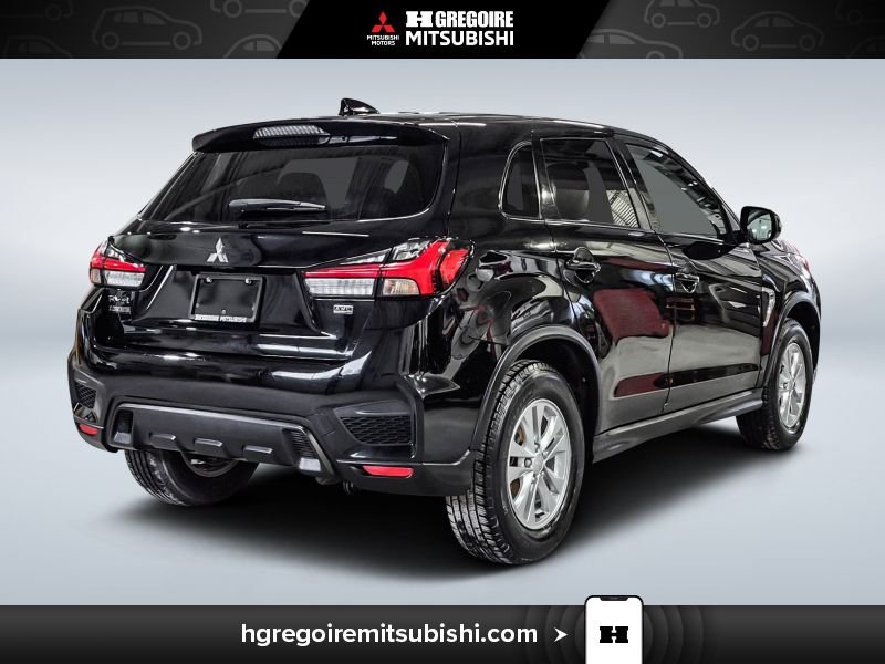 2022 Mitsubishi RVR Black Laval - photo #8
