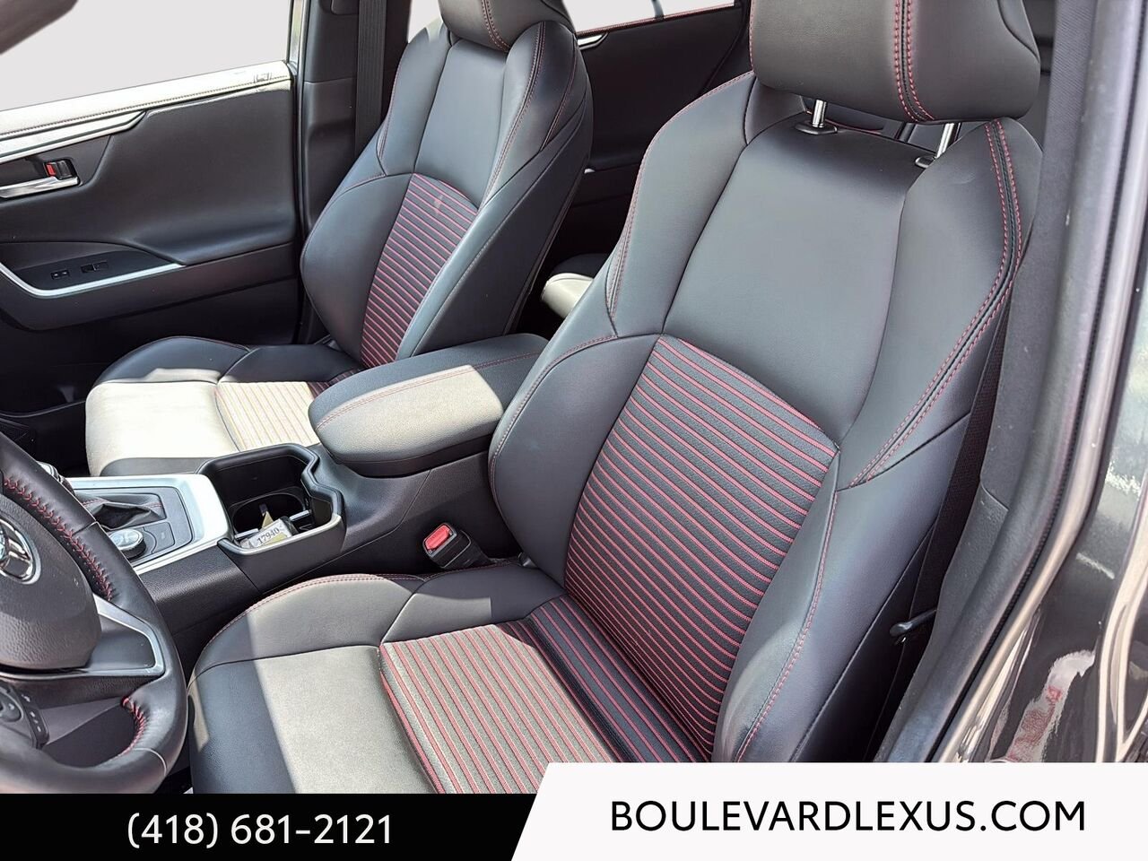 Toyota RAV4 Prime 19826A 2024 Gris Québec - photo #8