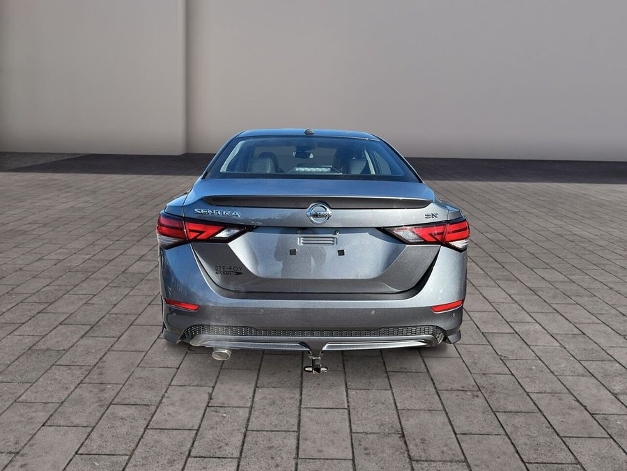 Nissan Sentra SR privilege toit ouvrant 2022 2022 Gris