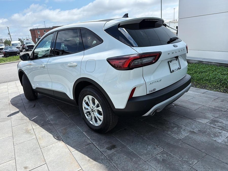 2026 Ford Escape 2026 Oxford White